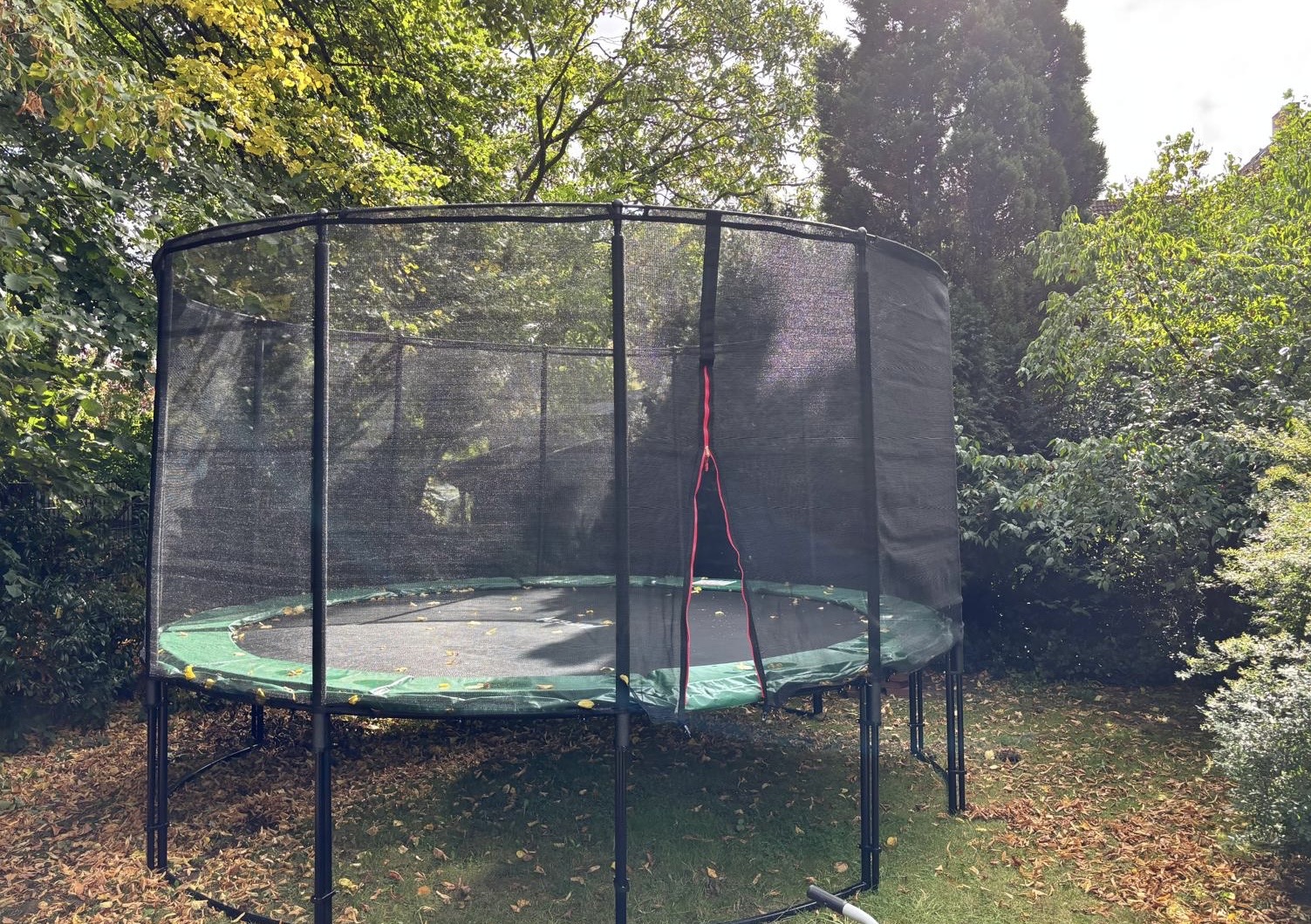 Trampolin Aufbau